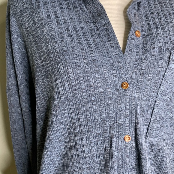 NWT Fashion Nova Blue Button Down Blouse XL - Picture 9 of 15